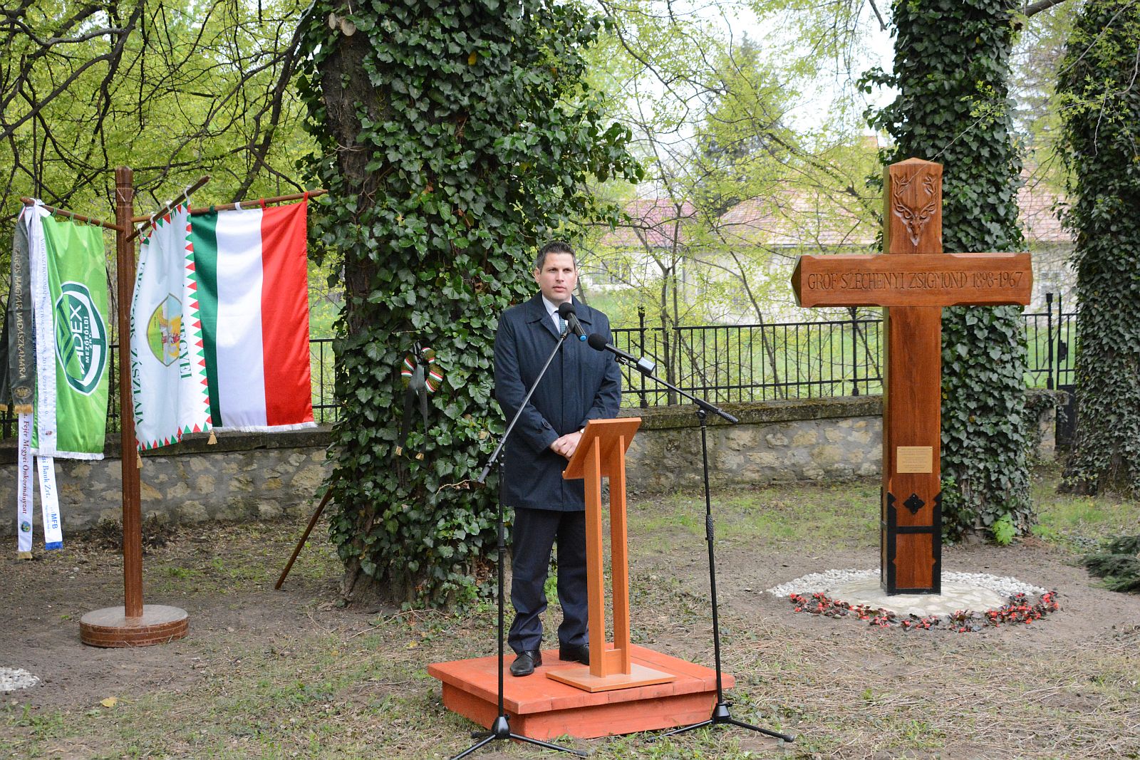 Megemlékezés Gróf Széchenyi Zsigmond halálának 50. évfordulóján