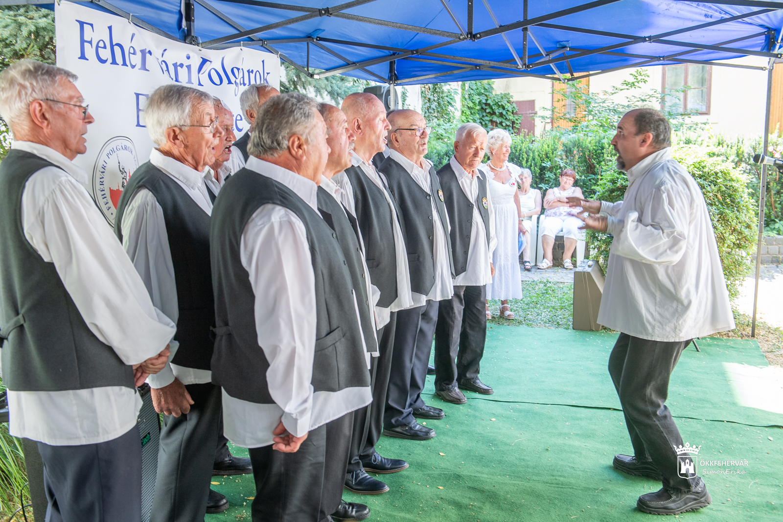 Zenélő Kultúr Udvar az Oskola utcában