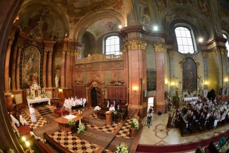 Smohay András előadása a barokk templomok üzenetéről