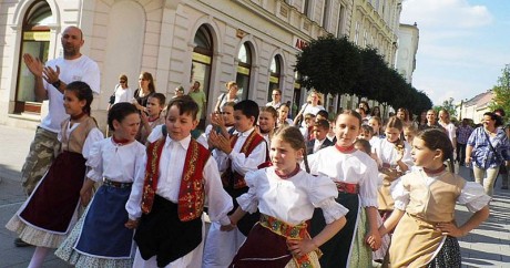 A Gyermek- és Ifjúsági Néptáncegyüttesek Fesztiválját rendezik szombaton