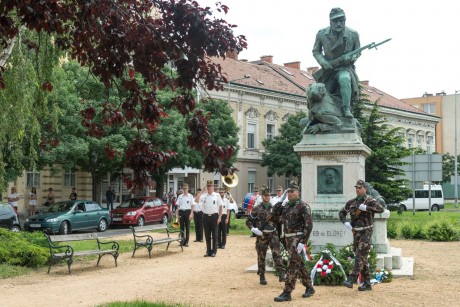 Szerdán avatják újra a „69-es előre!”  I. világháborús emlékművet