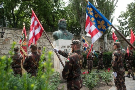 A szent hitével, a katona bátorságával – megemlékezés Szent László királyról