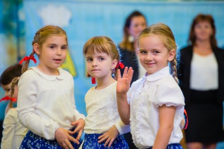 Tánccal, koncertekkel és tűzzsonglőrökkel mulattak Feketehegy-Szárazréten