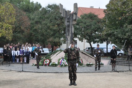 A Corpus Hungaricumnál emlékeznek az aradi vértanúkra a nemzeti gyásznapon