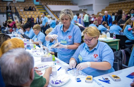 Szívügyünk Fehérvár – idén is sokan voltak a városi szűrőnapon