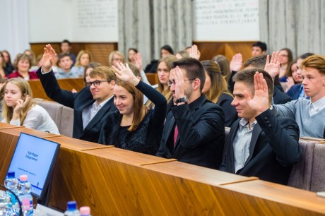 Székesfehérváron ülésezett a Fejér Megyei Diákparlament