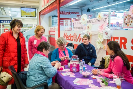 Székesfehérváron is felhívják a figyelmet a méhnyakrák-szűrés fontosságára