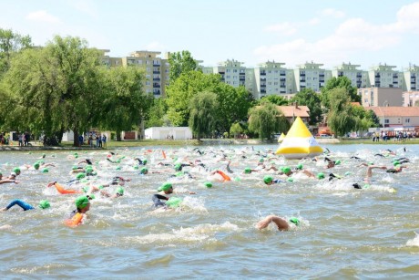 Flander Márton nyert, Alba triatlonos ezüstérem az első fehérvári triatlon versenyen