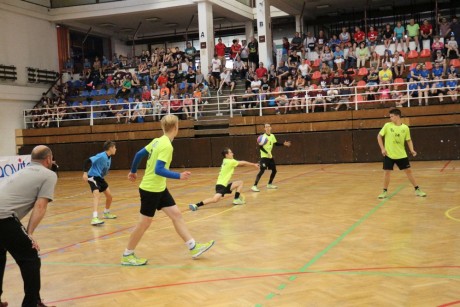 Itthon nyertek ezüstérmet a fehérvári fiúk a röplabda Országos Gyermek Bajnokságon