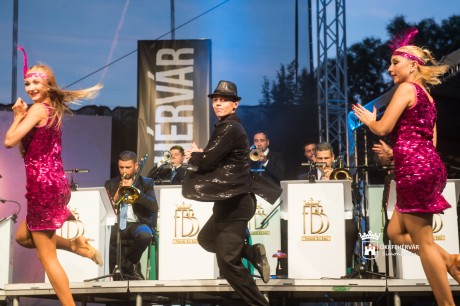 Életre kelt a swing a Fehérvári Big Band koncertjén