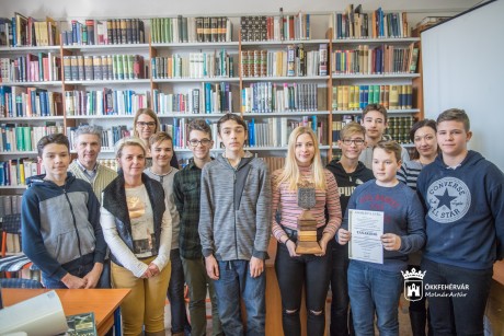 A Kodolányi János Gimnázium csapata nyerte az Évkerék 2018 versenyt