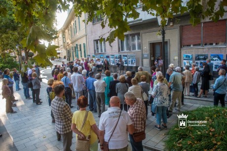 Megnyílt Pordán Horváth Ferenc emlékkiállítása az Országzászló téren