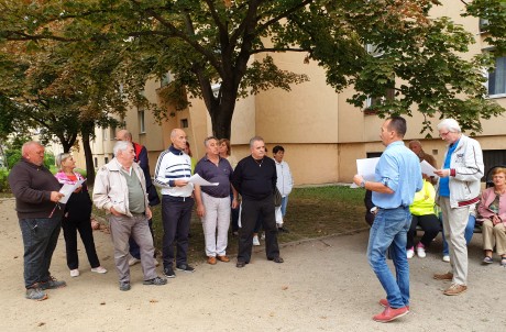 Közlekedésről és parkolásról is szó volt a Királykút lakónegyed lakossági fórumán