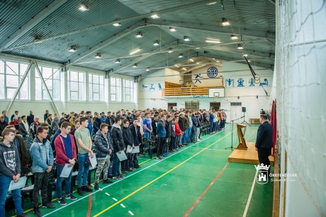 65 verssel köszöntötték a 65 éves Vörösmarty szakközépiskola jubileumát