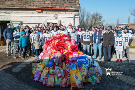 Ne petárdázz, vigyél tápot idén is! – ismét jótékonykodott a Fehérvár Enthroners