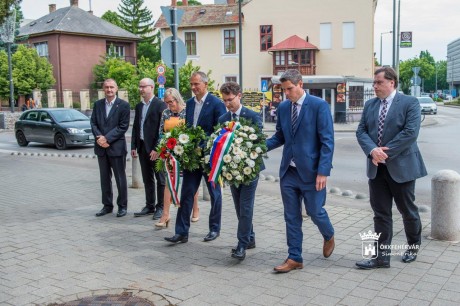 A török alóli felszabadulásra emlékeztek a Nemzeti Emlékhelyen