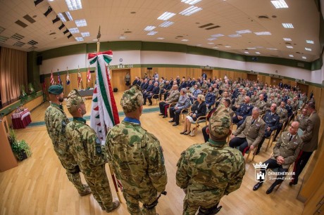 Szent István öröksége előtt tisztelgett  ünnepi állománygyűlésén a Magyar Honvédség Parancsnoksága