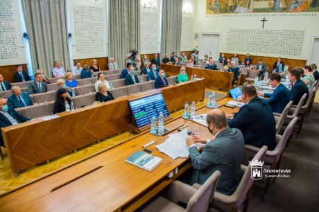 Közgyűlés - még ősszel elkezdődik a déli összekötő út kivitelezése