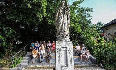 Vasárnap délután indul a Máriavölgyi zarándoklat az Öreghegyi Plébánia udvaráról