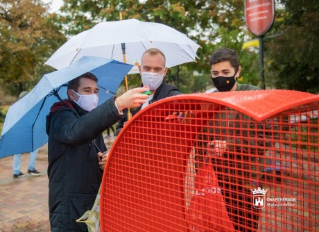 Fehérvár Szíve - kupakgyűjtés a jótékonykodás és a közösségkovácsolás jegyében