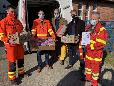 Minőségi tejtermékekkel segíti a koronavírus-járvány harcosait a fehérvári Alföldi Tej