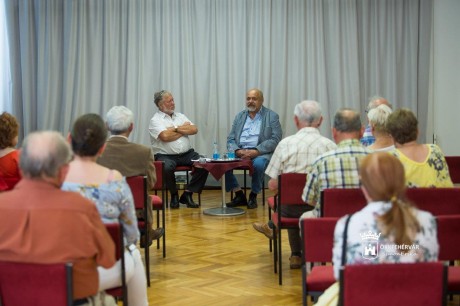 Dr. Lukácsy József közíró volt az újraindult Öreghegyi Disputa vendége kedden este