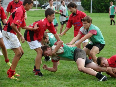 Hazai pályán, nézők előtt küzdhetnek a bajnoki érmekért a Fehérvár Rugby Club fiataljai