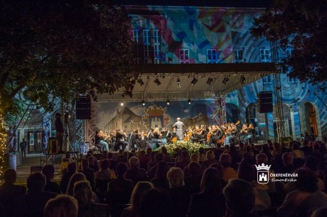 Tér-Élmény - évadnyitó koncert az Alba Regia Szimfonikusoktól