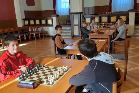 Sakk csapatbajnokság: Egy győzelem, egy döntetlen, egy vereség