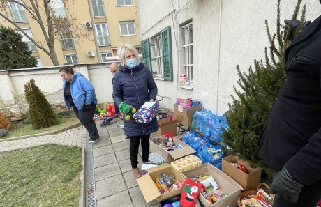 Minden segítség sokat jelent - a Családok Átmeneti Otthonában lakókat támogatták