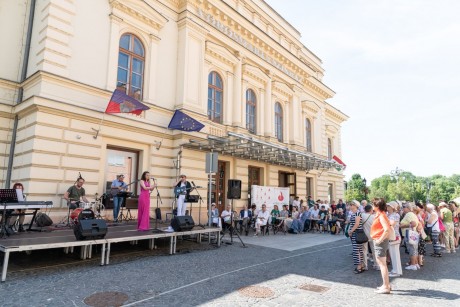 Ősbemutatót, Shakespeare klasszikust és nagyoperett is láthatunk a jövő évadban