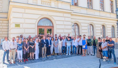 Új színházi korszak kezdődik – évadnyitó a Vörösmarty Színházban