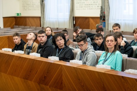 A Széchenyi Országos Műszaki és Közismereti Verseny döntősei Székesfehérváron