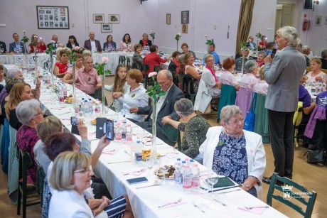 Hitet tettek a jövő mellett - 30 éves jubileumát ünnepelte a Kézenfogva Onkológiai Klub