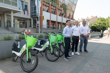 A Lime elektromos kerékpárjai is elérhetőek Székesfehérváron