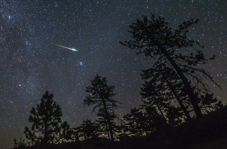 Most érdemes hullócsillagot nézni - tetőzik a Perseida meteorraj