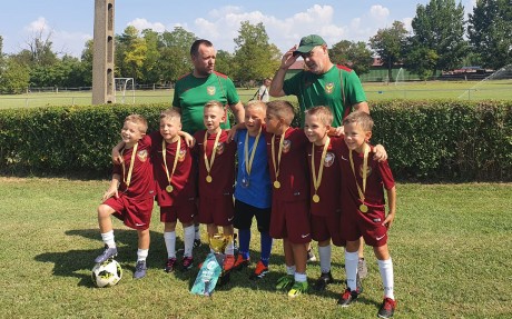 Újabb rangos utánpótlástornát nyert meg a Főnix Gold FC U8-as csapata