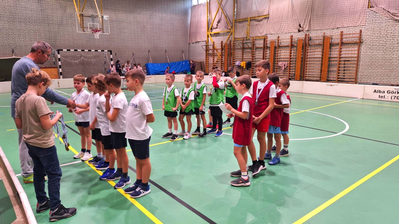 Floorball vármegyei döntőt rendeztek a Vörösmarty Általános Iskolában