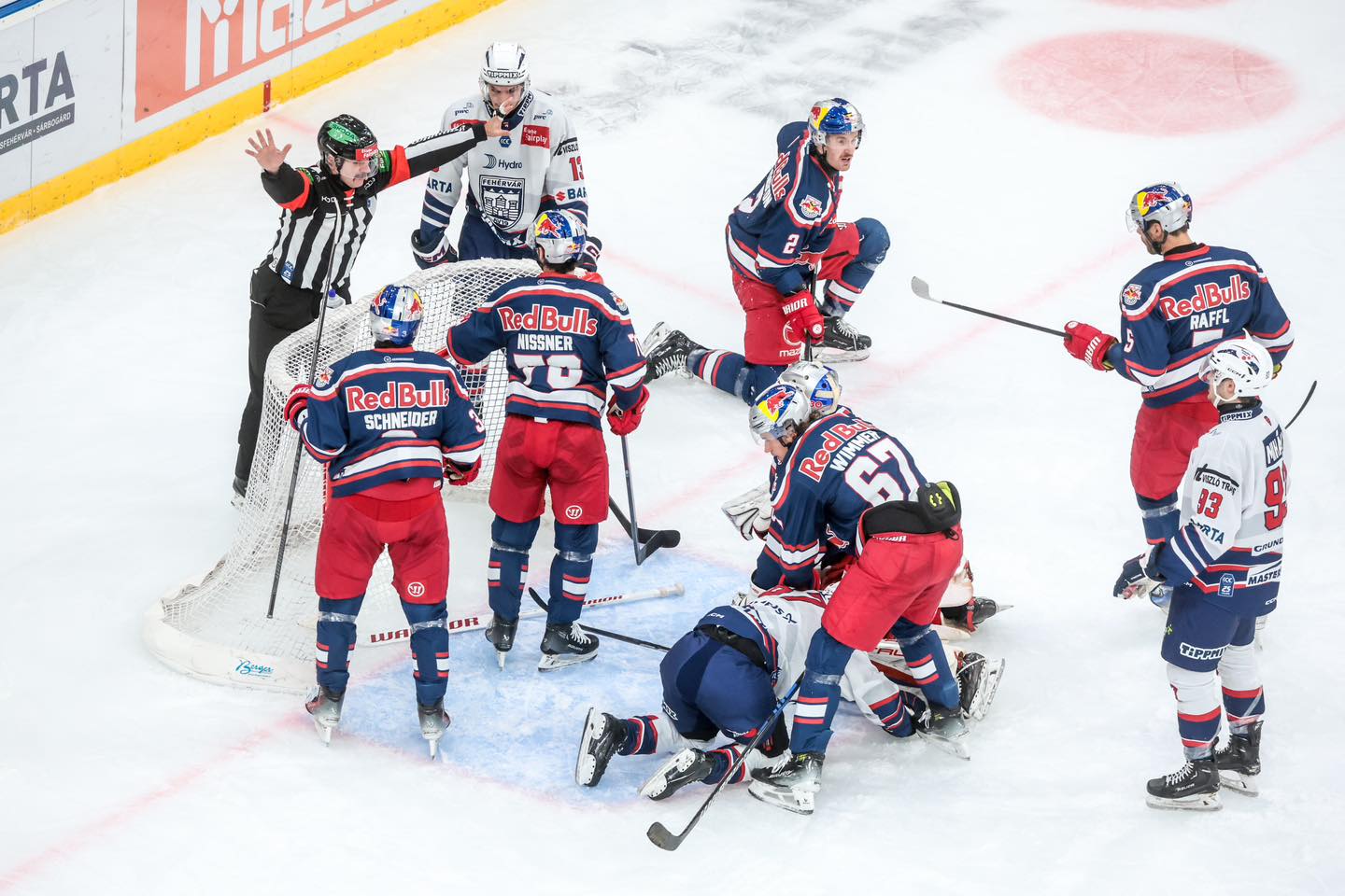 A címvédő elvitte a pontokat Fehérvárról - Fehérvár AV19 – Salzburg 1–5